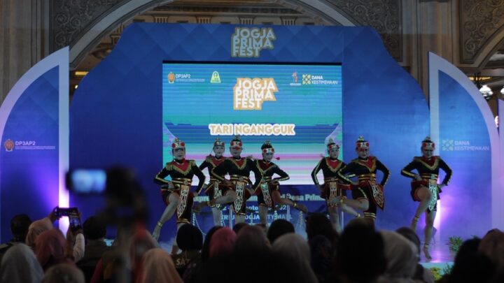 Jogja Prima Fest - Sewa Videotron Bali - Harga Sewa Videotron Murah.JPG
